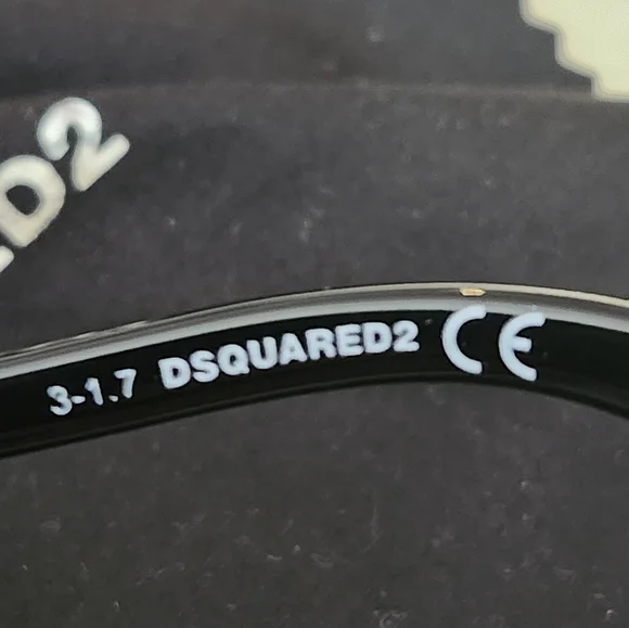 DSQUARED2 Khloe Sunglasses DQ0254 01B Black 57mm 254 display picture 3
